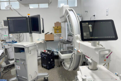 governo-do-tocantins-entrega-novos-arcos-cirurgicos-ao-hra-e-ao-hgp-e-reforca-qualidade-nos-procedimentos-–-secom-to