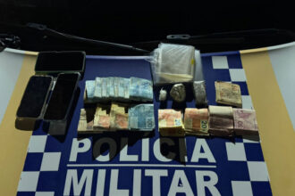 pm-prende-suspeito-por-trafico-em-gurupi-e-apreende-mais-de-r$-13-mil,-drogas-e-animais-silvestres
-–-pm-to