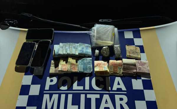 pm-prende-suspeito-por-trafico-em-gurupi-e-apreende-mais-de-r$-13-mil,-drogas-e-animais-silvestres
-–-pm-to