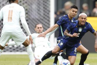 brasil-joga-mal-e-perde-de-2-a-1-para-a-franca-nos-eua