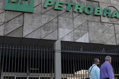 petrobras-registra-lucro-liquido-de-r$-110,6-bilhoes-em-2025