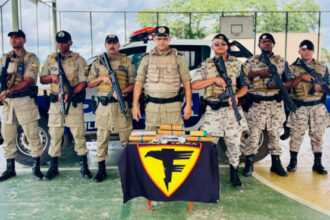 em-dianopolis:-policia-militar-apreende-mais-de-3-kg-de-drogas-e-detem-tres-suspeitos-por-trafico