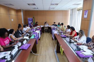 movimento-feminista-protesta-contra-escala-6×1-e-violencia-global