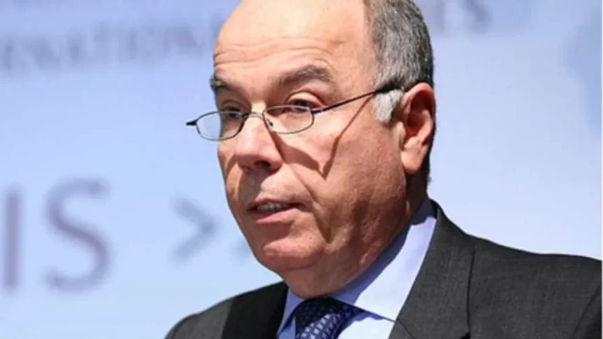 mauro-vieira-critica-paises-que-lucram-com-a-destruicao