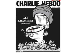 charlie-hebdo-dedica-capa-a-morte-de-khamenei-com-privada-e-turbante