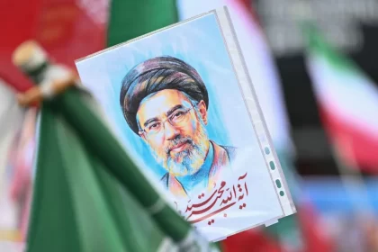 trump-afirma-que-foi-informado-pela-cia-que-novo-lider-do-ira-e-gay