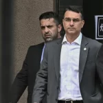 flavio-se-consolida-e-empata-com-lula-no-2o-turno,-diz-datafolha