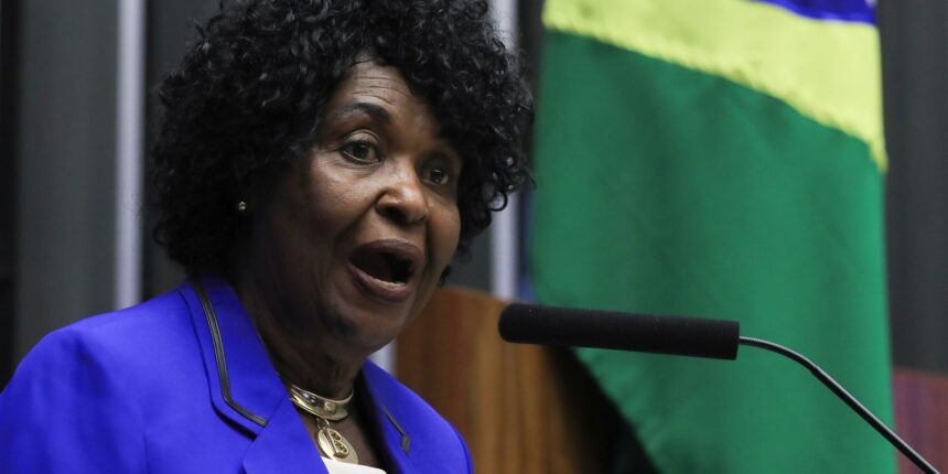 reserva-de-cadeiras-no-legislativo-pode-aumentar-participacao-feminina