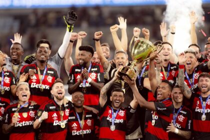 mistica-ajuda-a-explicar-o-titulo-de-um-flamengo-que-esteve-perto-da-eliminacao-no-carioca