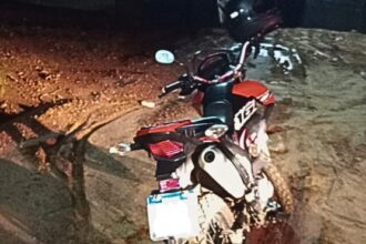 motocicleta-furtada-no-maranhao-e-recuperada-pela-policia-militar-em-aguiarnopolis