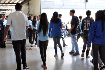 pe-de-meia:-beneficiarios-nascidos-em-novembro-e-dezembro-recebem-hoje