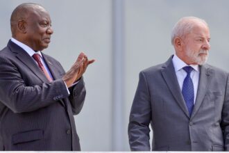 brasil-e-africa-do-sul-precisam-fortalecer-defesa-militar,-diz-lula