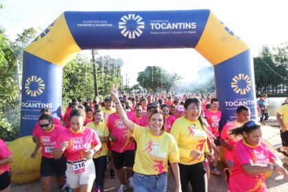 no-dia-da-mulher,-claudia-lelis-anuncia-ambulancia-para-hospital-da-mulher-em-construcao-em-formoso