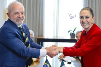 por-telefone,-lula-convida-presidente-do-mexico-a-visitar-o-brasil