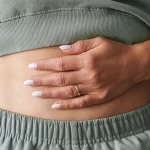 tres-habitos-simples-que-ajudam-a-melhorar-a-digestao