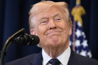 trump-sobre-cuba:-“pode-ser-uma-tomada-de-poder-amigavel,-pode-nao-ser”