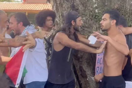 israelenses-tentam-agredir-manifestantes-pro-palestina-na-bahia;-video