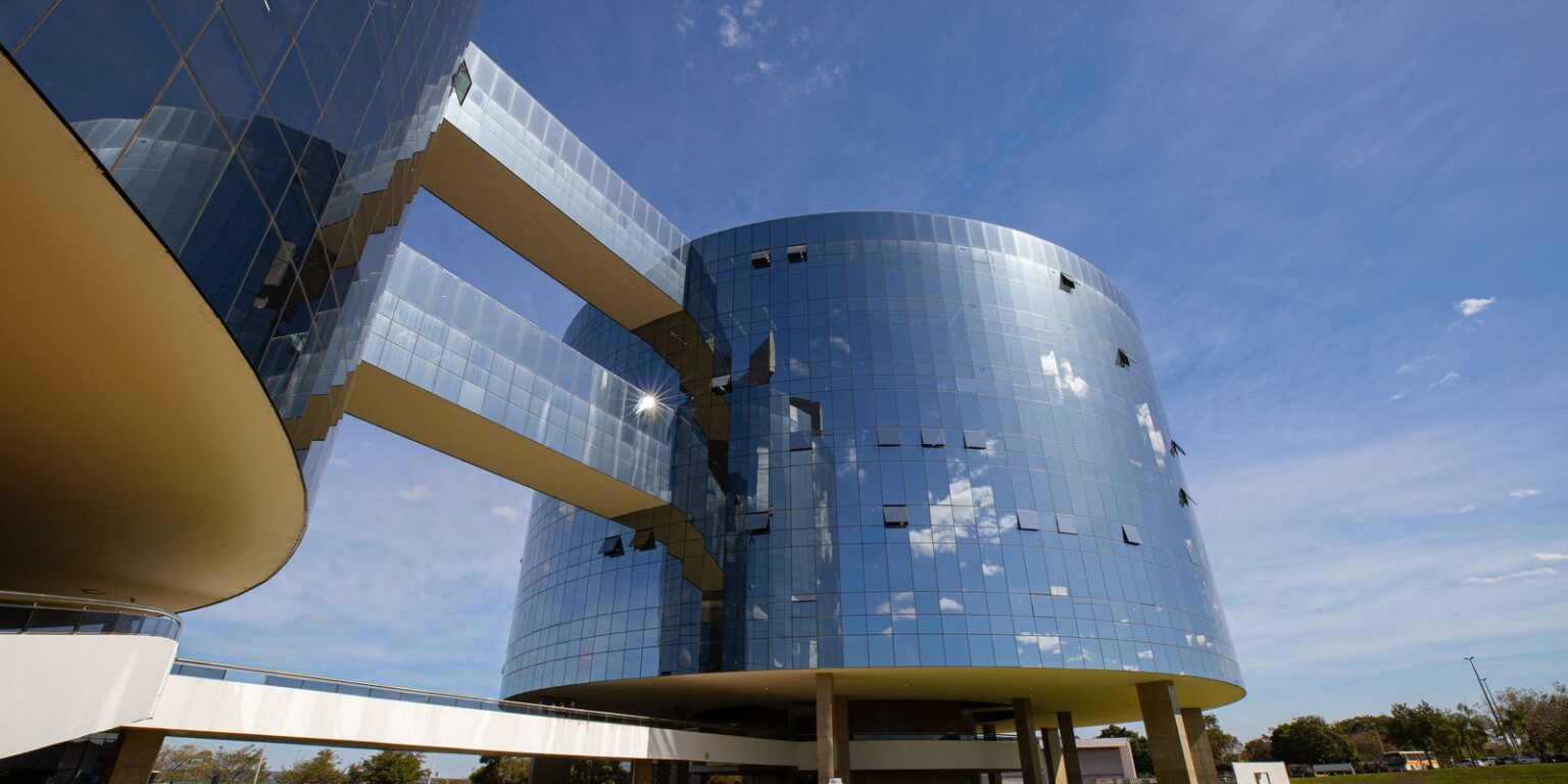 pgr-pede-condenacao-de-deputados-do-pl-por-desvio-de-verbas-de-emendas