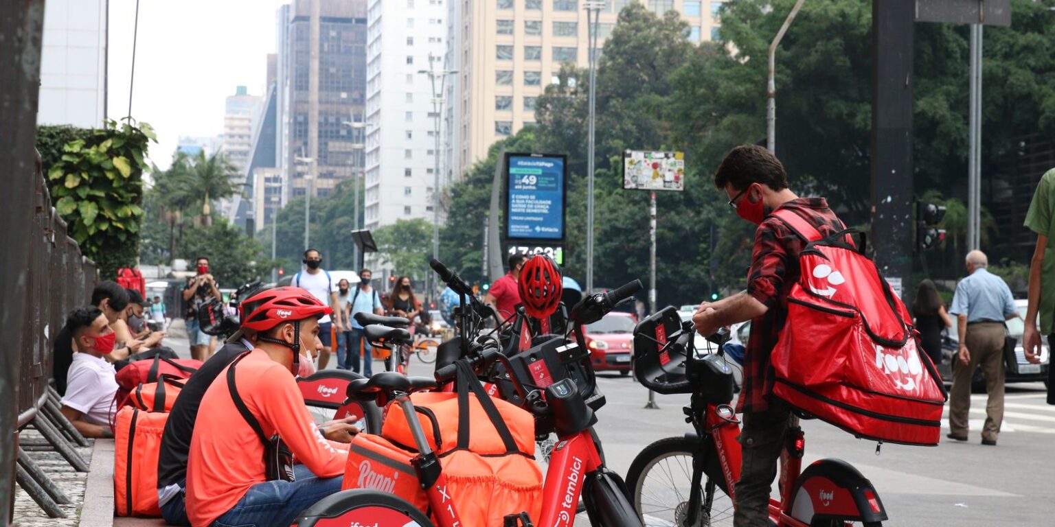 regulamentacao-do-trabalho-por-aplicativo-deve-ser-votada-ate-abril
