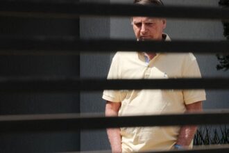 defesa-de-bolsonaro-diz-que-ex-presidente-nao-sabia-de-video-do-filho