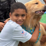 cinoterapia-na-pmto:-caes-da-comunidade-auxiliam-no-tratamento-de-criancas-com-autismo