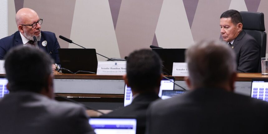 cpi-do-crime-organizado-aprova-convocacao-de-claudio-castro-e-ibaneis