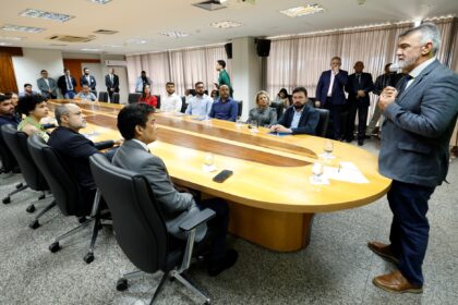 amelio-cayres-anuncia-prazo-final-para-convocacao-de-aprovados-no-concurso-da-aleto