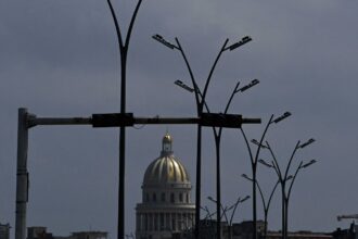 cuba-completa-3-meses-sem-receber-combustivel-por-bloqueio-dos-eua