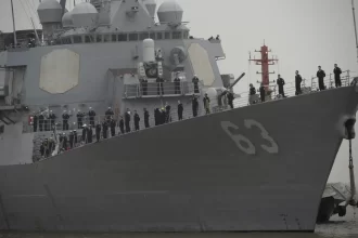 eua-enviam-2.500-fuzileiros-e-navio-ao-oriente-medio