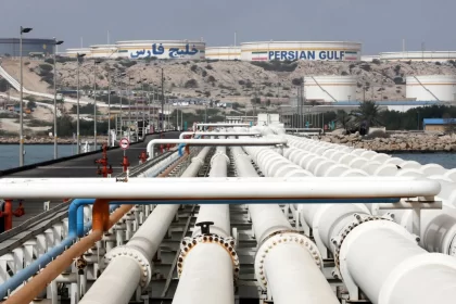 exercito-do-ira-ameaca-destruir-infraestruturas-energeticas-ligadas-a-eua