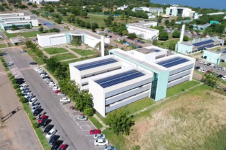 uft-abre-concurso-para-professor-com-salarios-de-ate-r$-14,9-mil;-veja-vagas