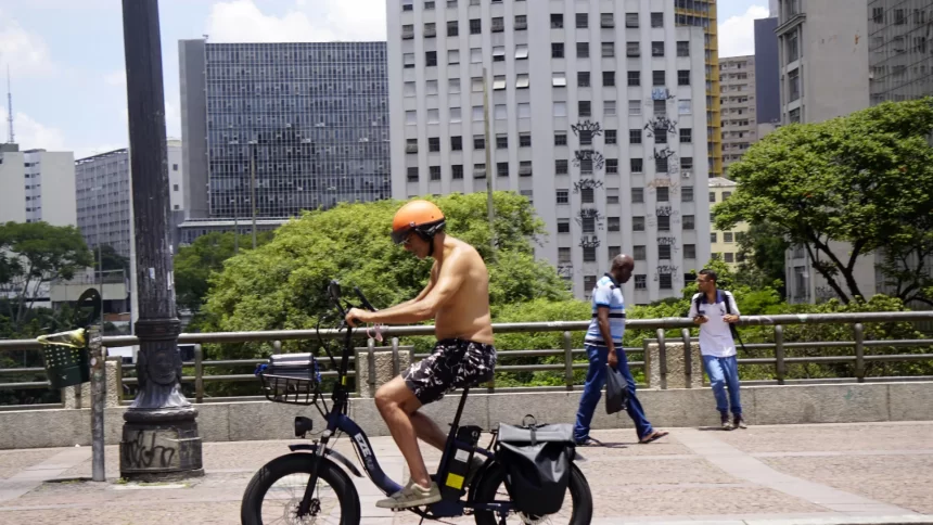 ultima-semana-do-verao-comeca-com-calor-e-tempo-firme-em-sao-paulo