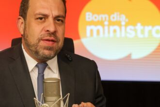 escala-6×1:-governo-pode-enviar-projeto-com-urgencia,-diz-boulos