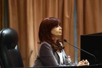 ‘posso-morrer-presa’,-diz-cristina-kirchner-em-novo-julgamento-por-corrupcao