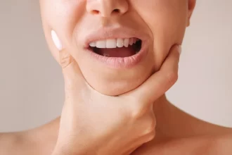 sinais-na-boca-podem-indicar-risco-de-cancer-colorretal;-veja-quais-sao