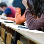 4-em-cada-10-alunos-de-graduacao-ead-desistem-de-estudar;-numero-e-o-maior-desde-2014