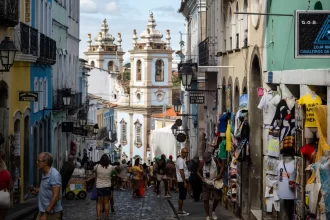 brasil-e-o-7o-pais-mais-feliz-do-mundo,-segundo-pesquisa