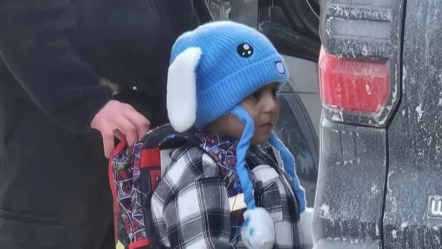 justica-nega-asilo-a-menino-detido-pelo-ice-e-familia-sera-deportada