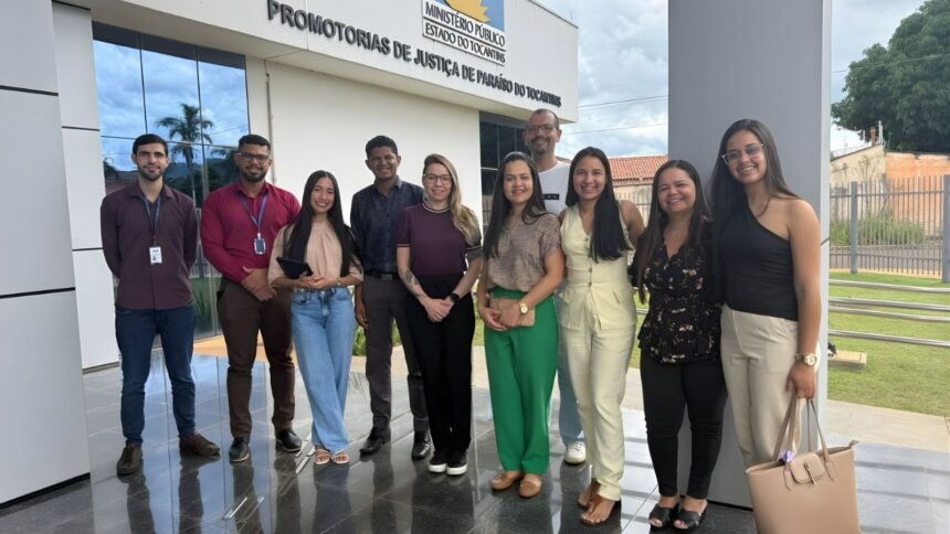 estudantes-de-direito-visitam-promotoria-de-justica-de-paraiso-do-tocantins