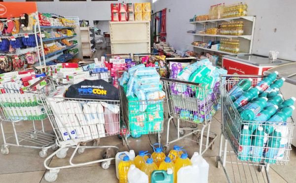 procon-tocantins-apreende-mais-de-8-mil-produtos-durante-a-operacao-de-olho-no-prazo-de-validade

-–-secom-to