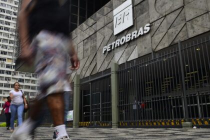 petrobras-diz-que-esta-entregando-todo-o-combustivel-produzido