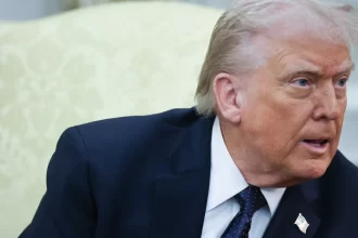 trump-sugere-que-paises-comprem-petroleo-dos-eua-ou-peguem-por-conta-propria-no-estreito-de-hormuz