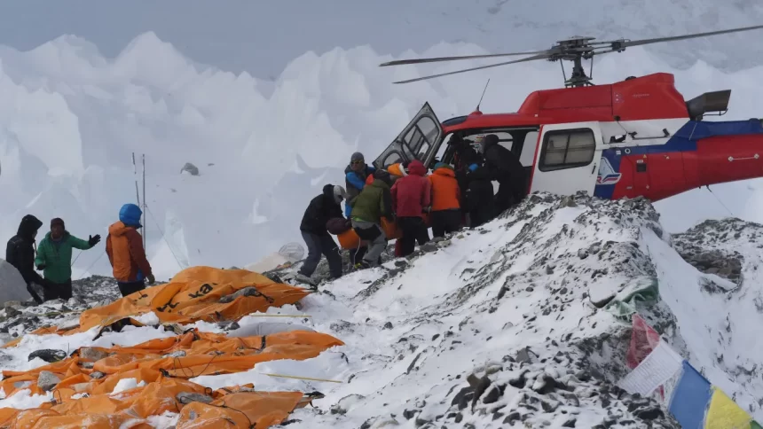 everest:-guias-teriam-envenenado-alpinistas-para-receber-seguro-fraudado