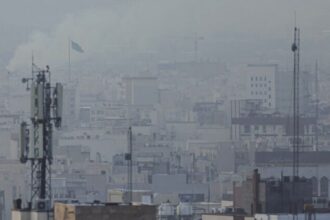 aeronave-dos-eua-e-abatida-sobre-ira-e-piloto-esta-desaparecido