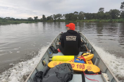 corpo-de-bombeiros-localiza-duas-vitimas-de-afogamento-no-rio-javaes-–-bombeiros-to