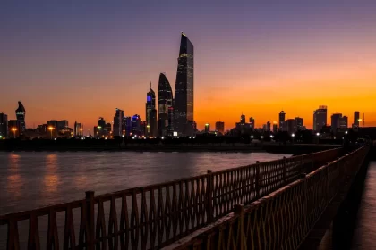 ataque-iraniano-danificou-centrais-de-energia-e-dessalinizacao-no-kuwait