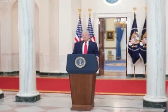 trump-confirma-que-piloto-americano-foi-resgatado-no-ira:-‘ficara-bem’