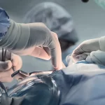 mulher-sofre-dano-cerebral-grave-apos-cirurgia-simples