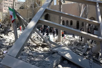 pelo-menos-18-mortos-em-ataque-aereo-perto-de-teera