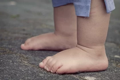 o-que-falta-esclarecer-sobre-a-bebe-morta-apos-ser-deixada-com-padrasto-no-rio